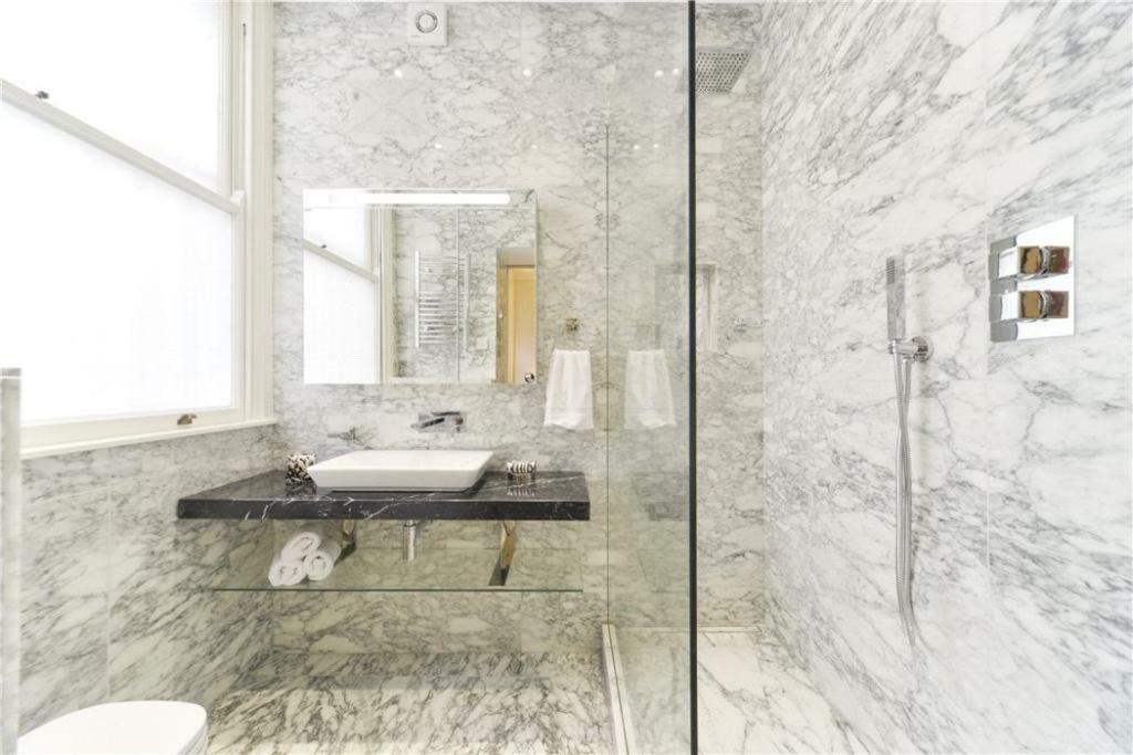 Beautiful 1 Bedroom Apartment Ovington Square Λονδίνο Εξωτερικό φωτογραφία